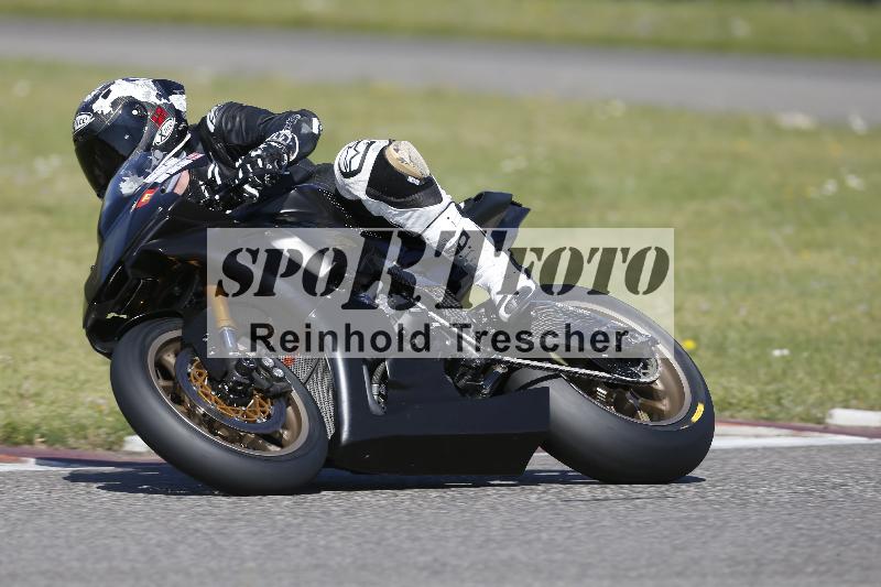 /10 20.04.2026  Pluess Moto Sport ADR/Freies Fahren/17